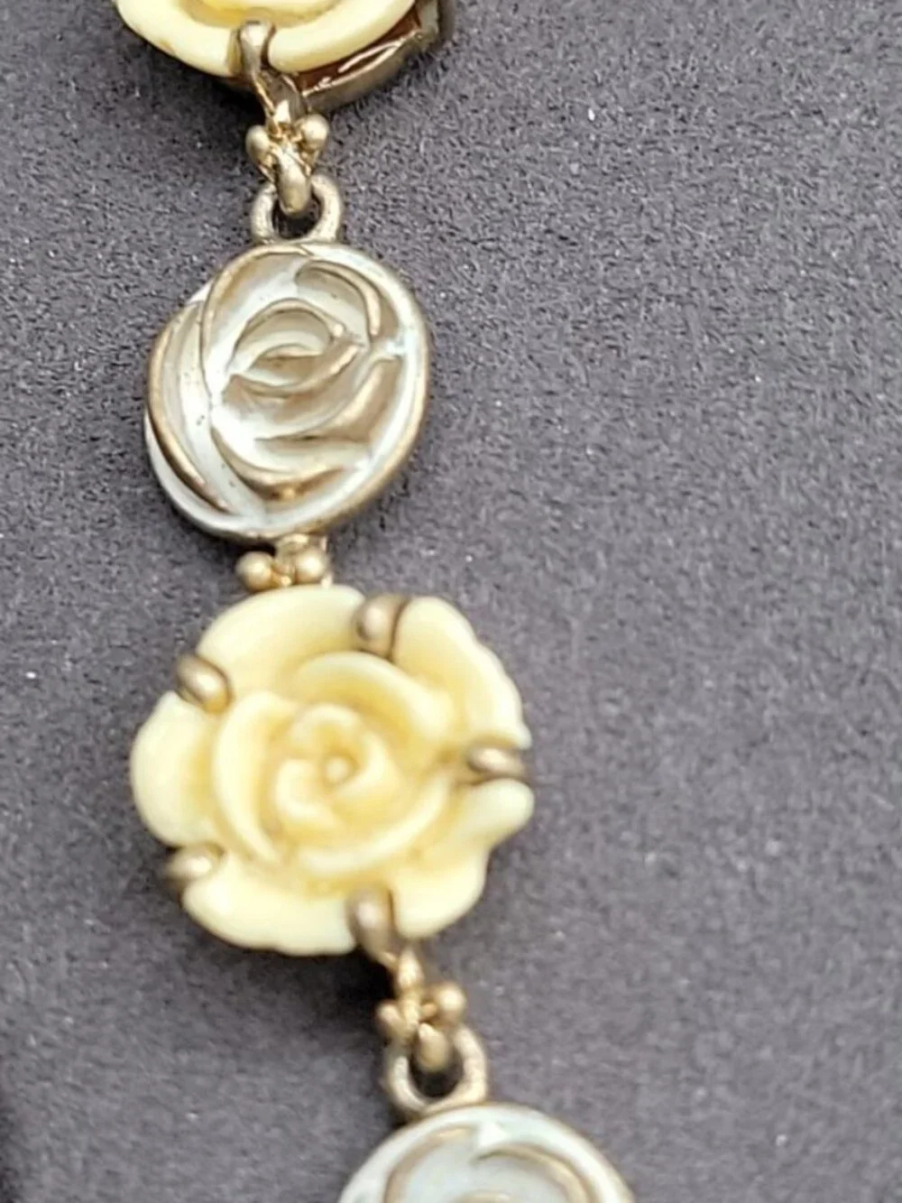 Vintage Liz Claiborne Rose Head Necklace 18